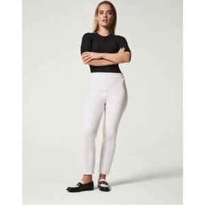 BNWT SPANX Slim Straight Pants Size Small